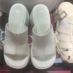 Zara Women's Cream Mules